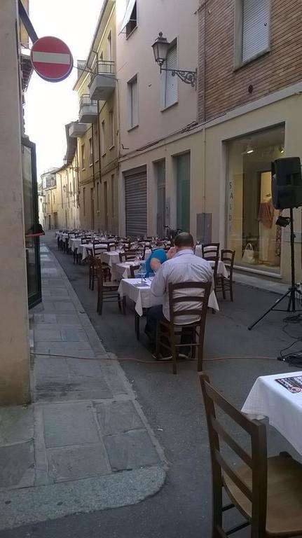 Locanda San Fiorenzo Fiorenzuola dʼArda Exteriér fotografie