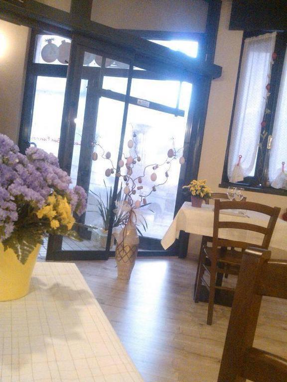Locanda San Fiorenzo Fiorenzuola dʼArda Exteriér fotografie