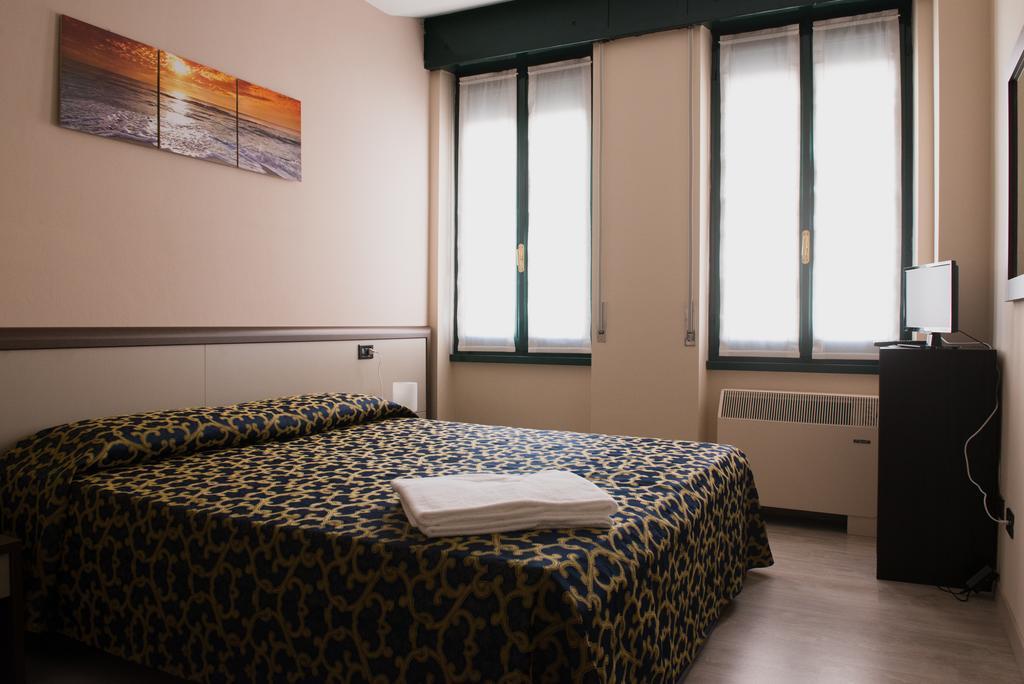 Locanda San Fiorenzo Fiorenzuola dʼArda Exteriér fotografie