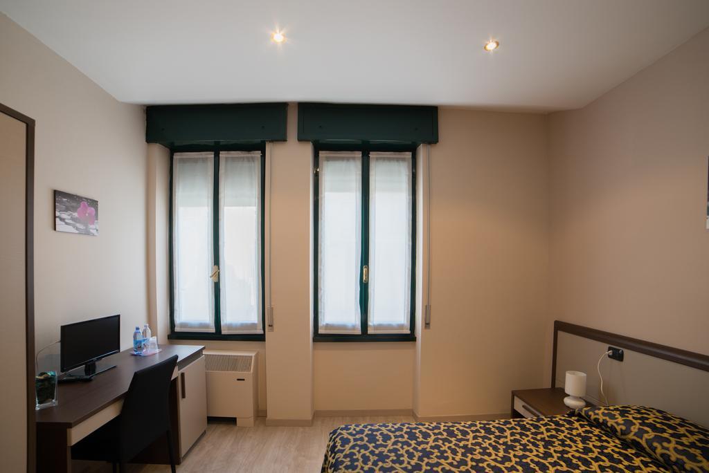 Locanda San Fiorenzo Fiorenzuola dʼArda Exteriér fotografie