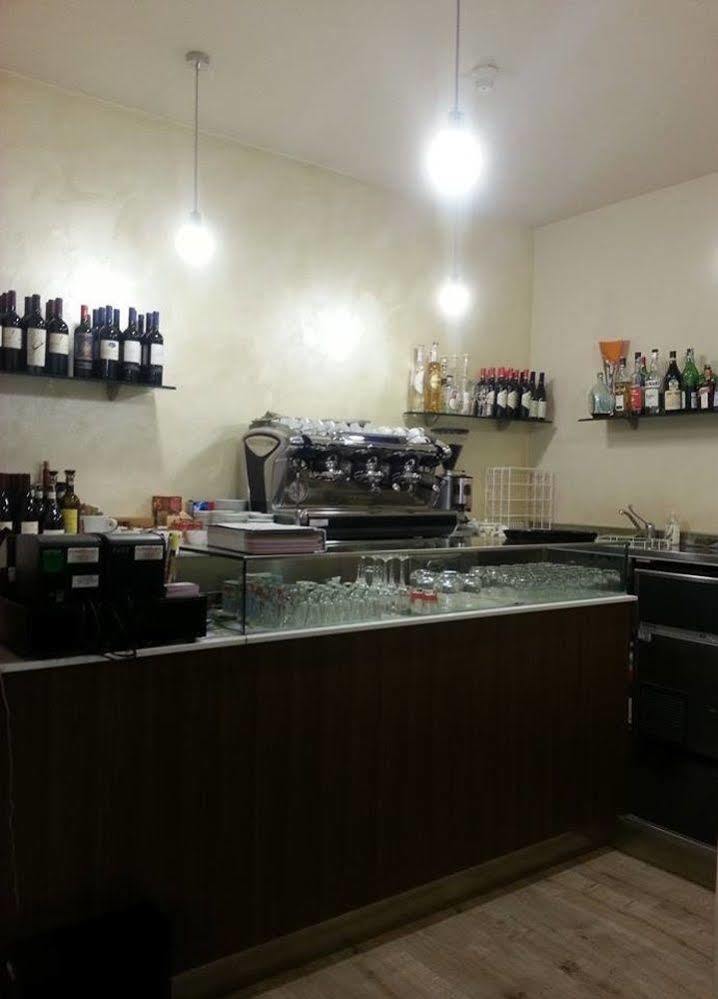 Locanda San Fiorenzo Fiorenzuola dʼArda Exteriér fotografie