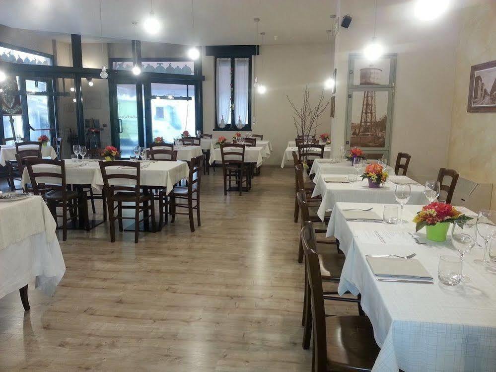 Locanda San Fiorenzo Fiorenzuola dʼArda Exteriér fotografie